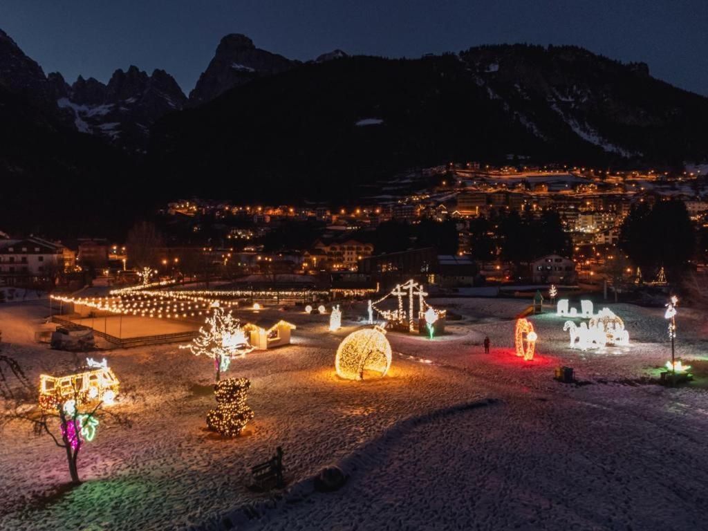 Hotel Aurora Molveno Eksteriør bilde