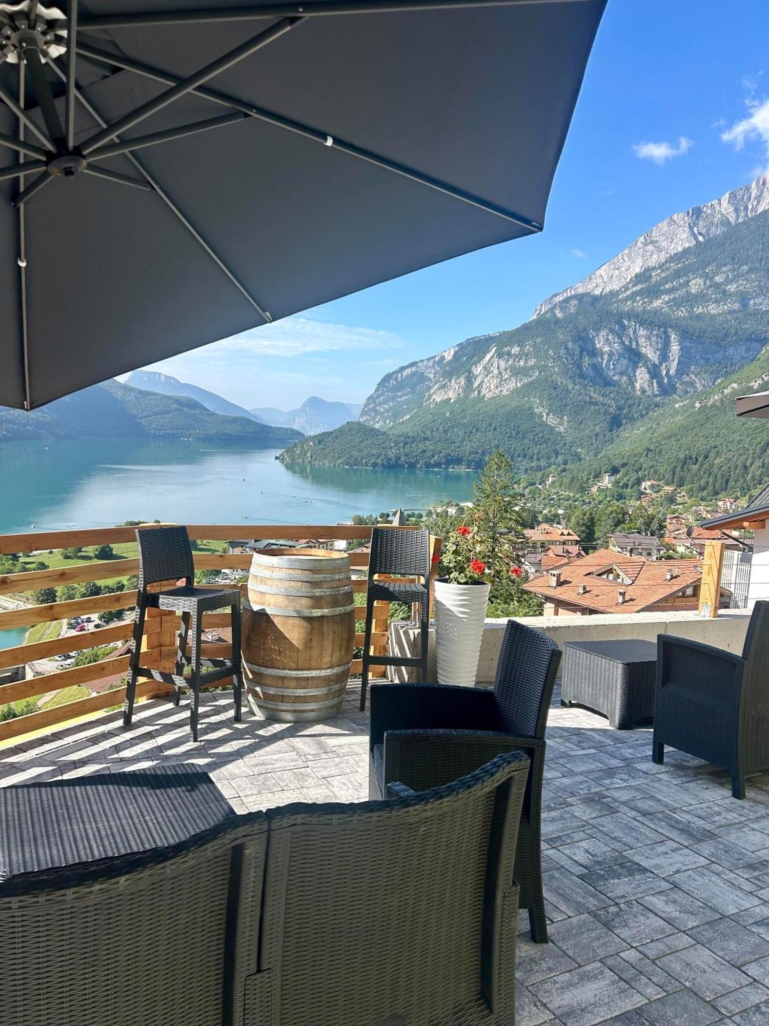 Hotel Aurora Molveno Eksteriør bilde