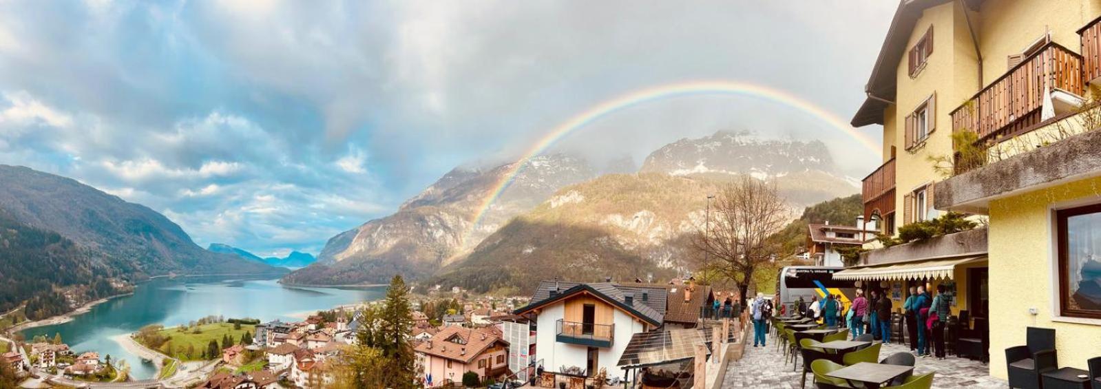 Hotel Aurora Molveno Eksteriør bilde