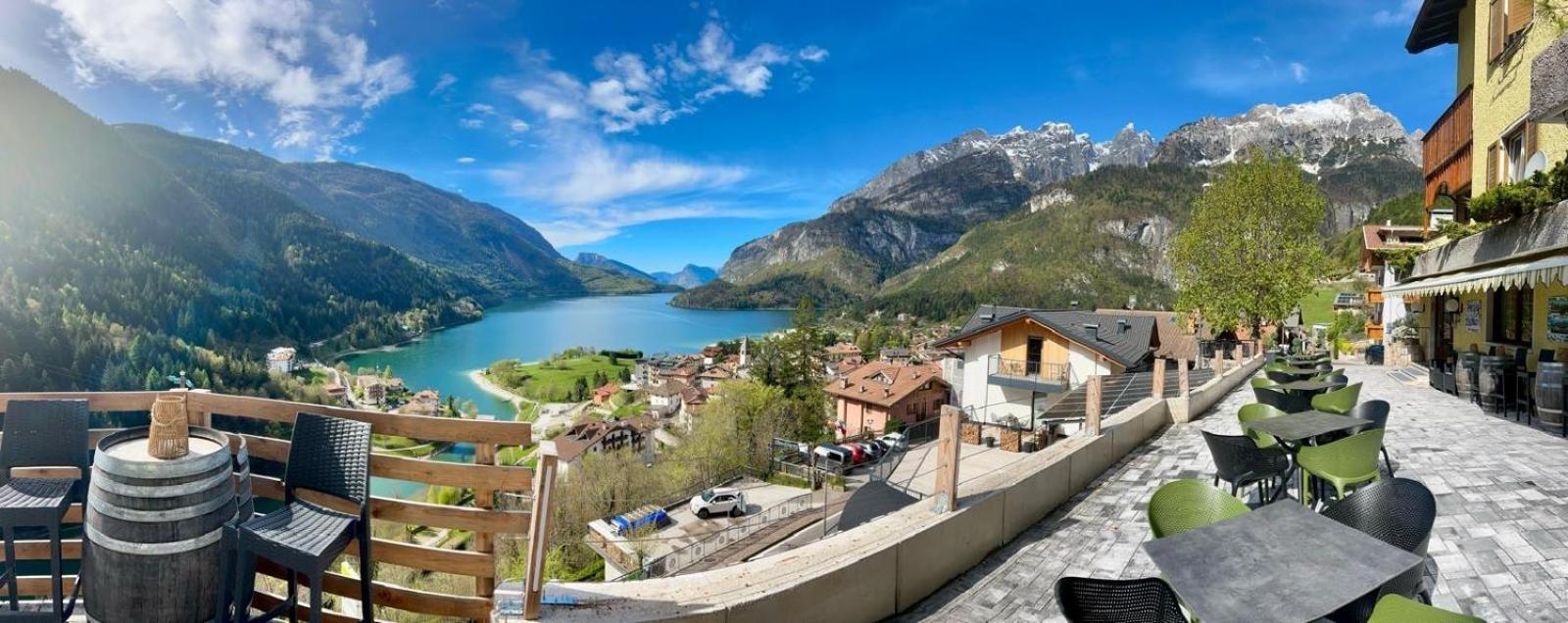 Hotel Aurora Molveno Eksteriør bilde